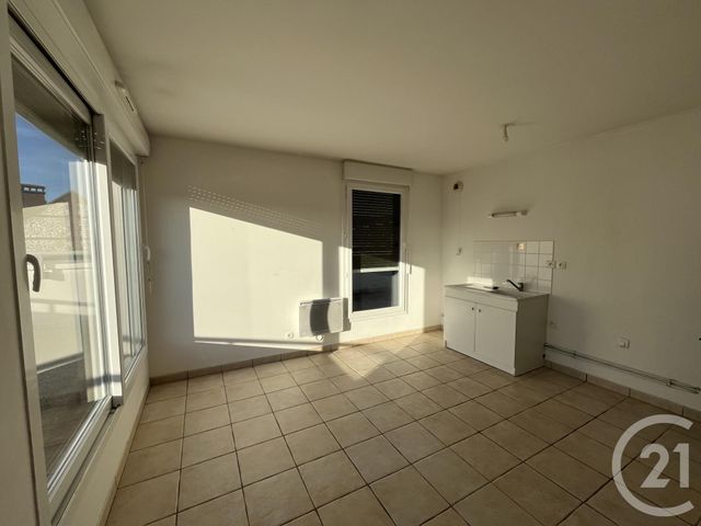 Appartement F2 à louer - 2 pièces - 42,66 m2 - Rouen - 76 - HAUTE-NORMANDIE