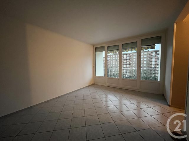 Appartement F3 à louer - 3 pièces - 55,70 m2 - Rouen - 76 - HAUTE-NORMANDIE